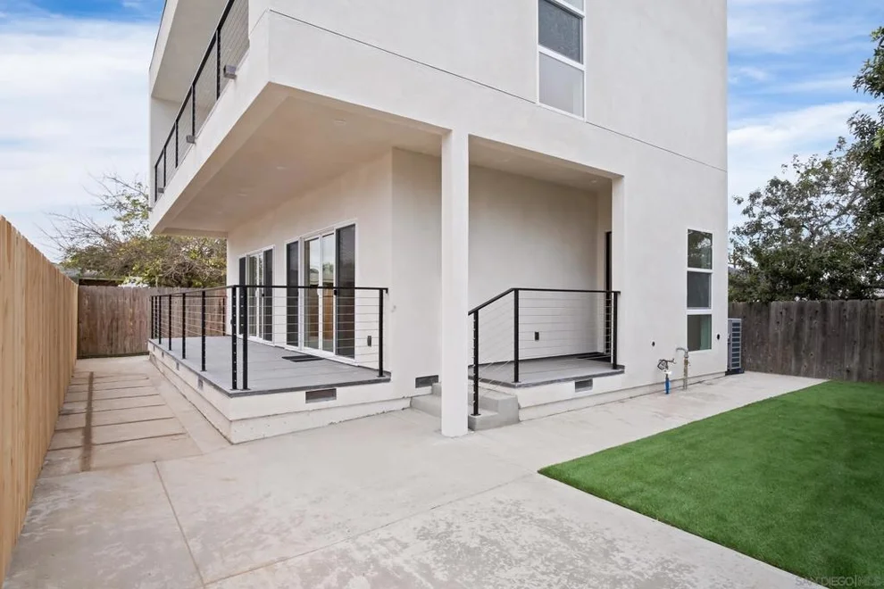 Unit for sale at 5230 32 Rincon St, San Diego, CA 92115