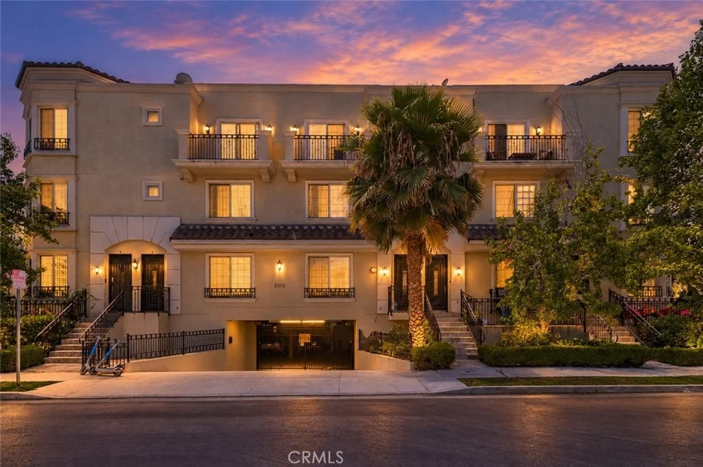 Unit for sale at 3501 Tilden Avenue, Los Angeles, CA 90034