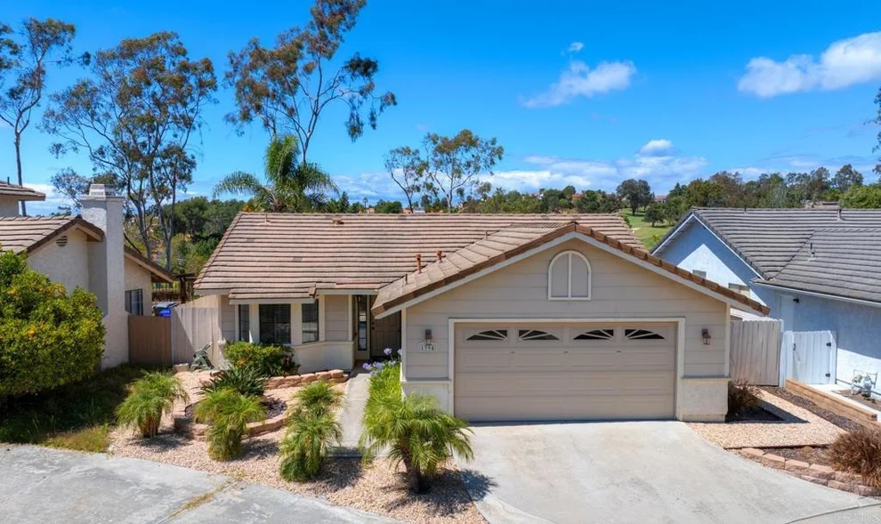 Unit for sale at 1394 Longfellow Rd, Vista, CA 92081