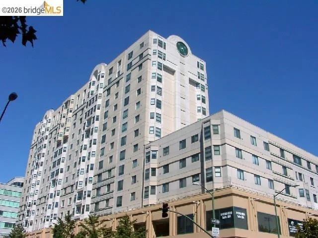 Unit for sale at 988 Franklin St, Oakland, CA 94607