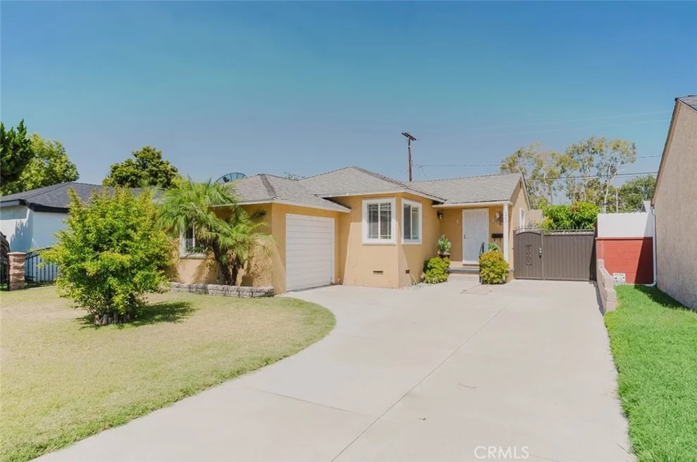 Unit for sale at 9863 Houghton Avenue, Santa Fe Springs, CA 90670