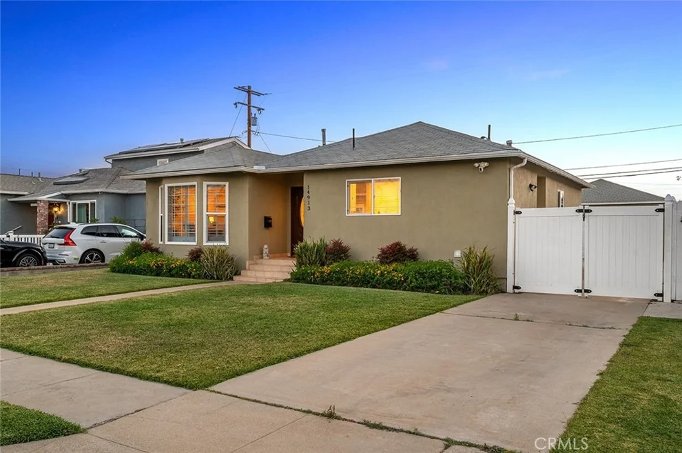 Unit for sale at 14913 Roxton Avenue, Gardena, CA 90249