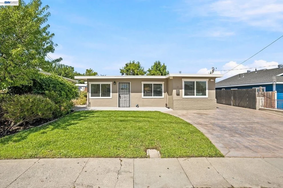 Unit for sale at 15 INLET DRIVE, Bay Point, CA 94565