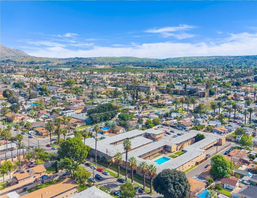 Unit for sale at 2032 W Linden, Riverside, CA 92507