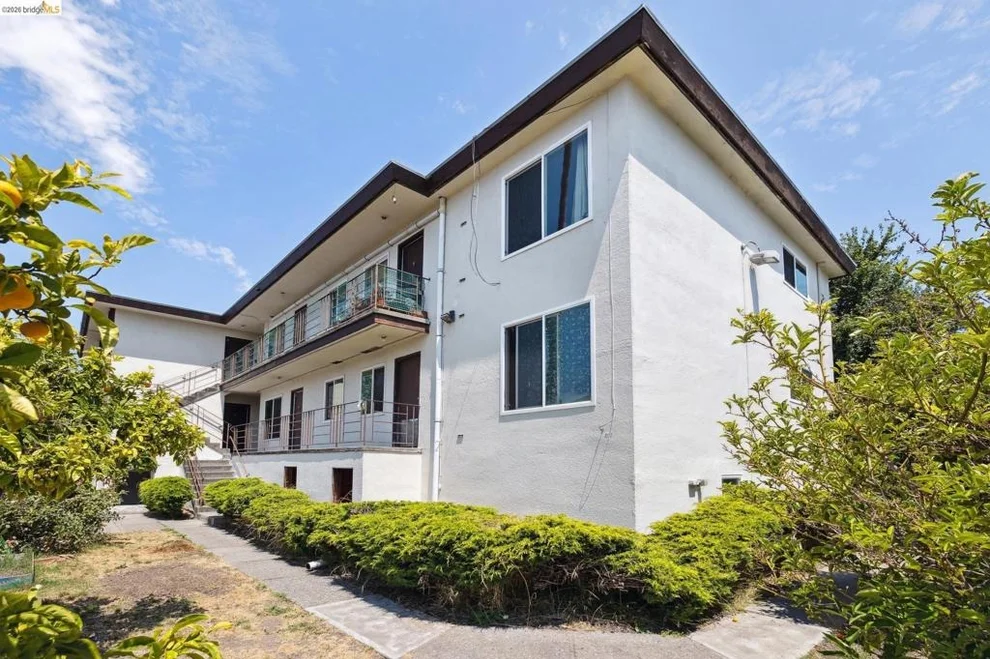 Unit for sale at 1612 Parker St, Berkeley, CA 94703