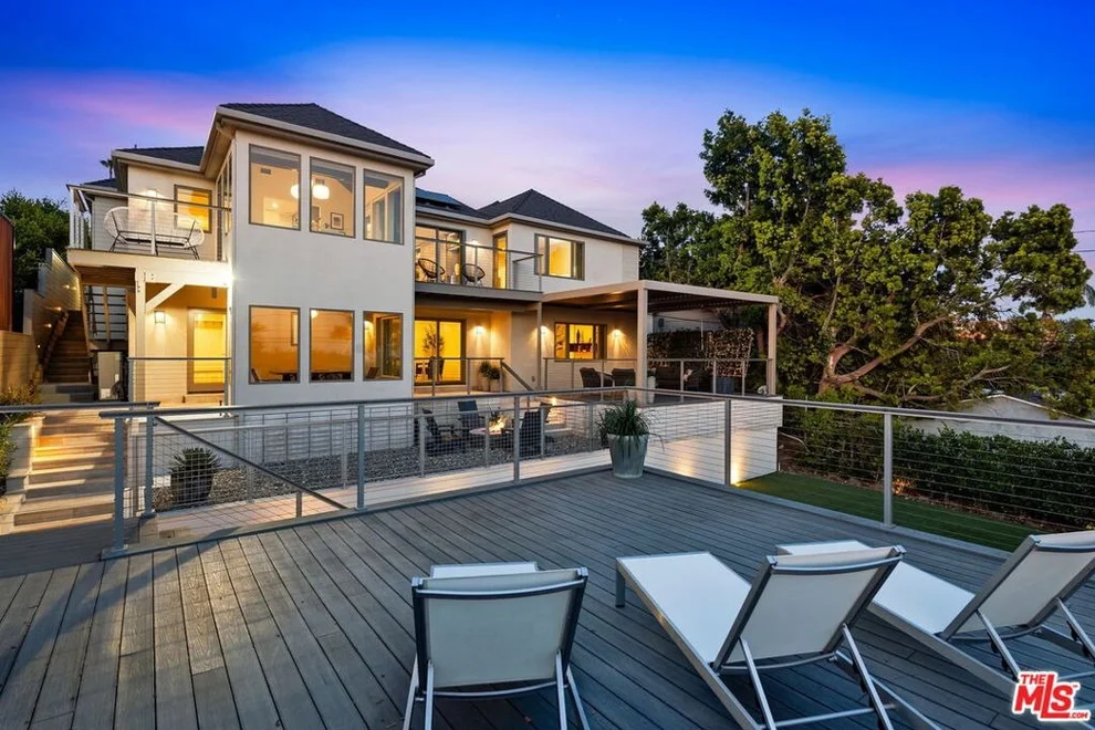 Unit for sale at 922 Berkeley Street, Santa Monica, CA 90403
