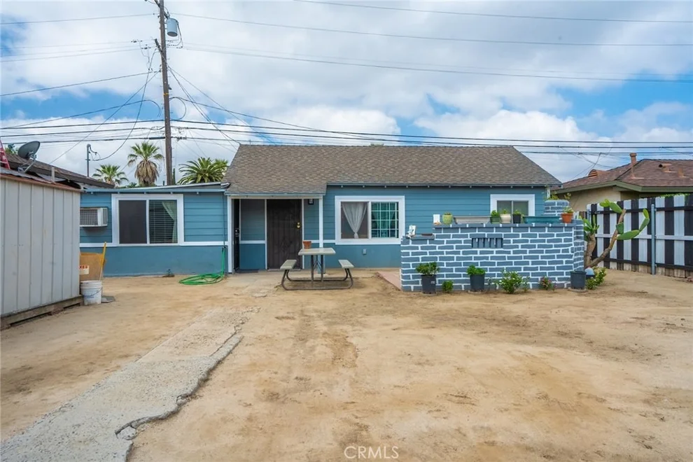 Unit for sale at 821 N Pauline, Anaheim, CA 92805