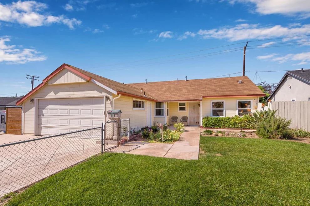 Unit for sale at 513 Redwood Avenue, Ventura, CA 93003