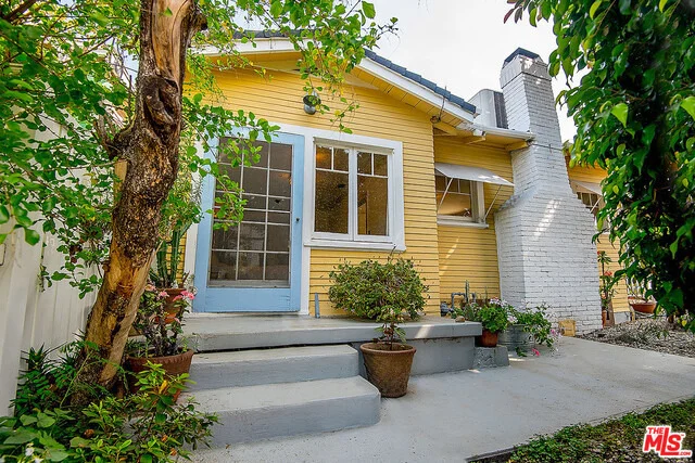 Unit for sale at 901 N ORANGE GROVE Avenue, West Hollywood, CA 90046