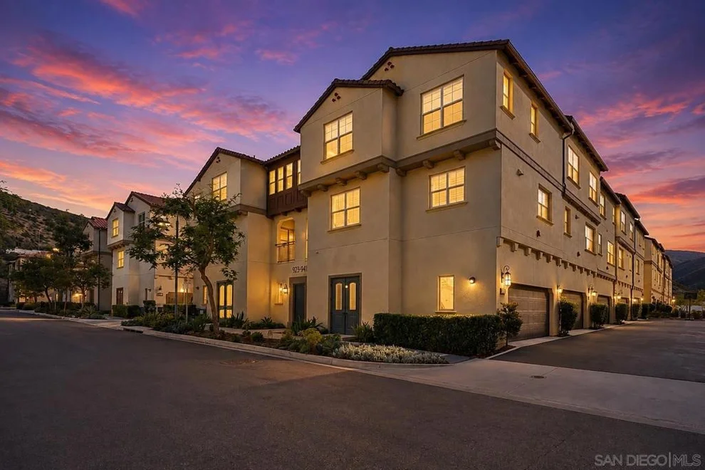 Unit for sale at 931 Slate Street, San Marcos, CA 92078