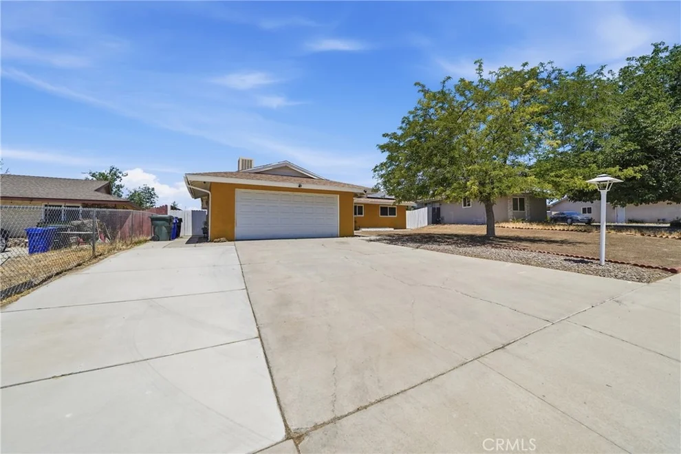 Unit for sale at 15988 Arroyo Drive, Victorville, CA 92395