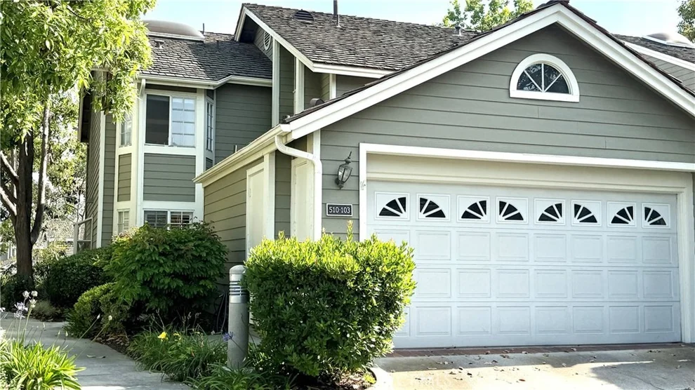 Unit for sale at 510 Stoneham Court, Long Beach, CA 90803