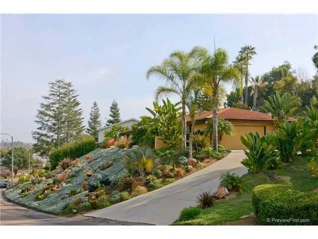 Unit for sale at 1075 Cima Drive, San Marcos, CA 92078