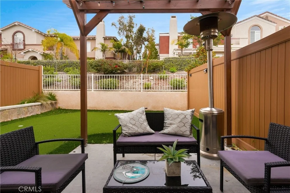 Unit for sale at 44 Rue Fontaine, Lake Forest, CA 92610