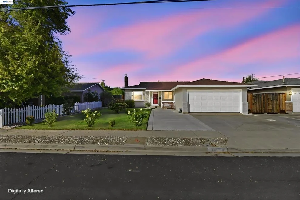 Unit for sale at 36054 Rosewood Dr, Newark, CA 94560