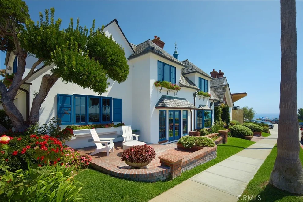Unit for sale at 2800 Ocean Boulevard, Corona Del Mar, CA 92625