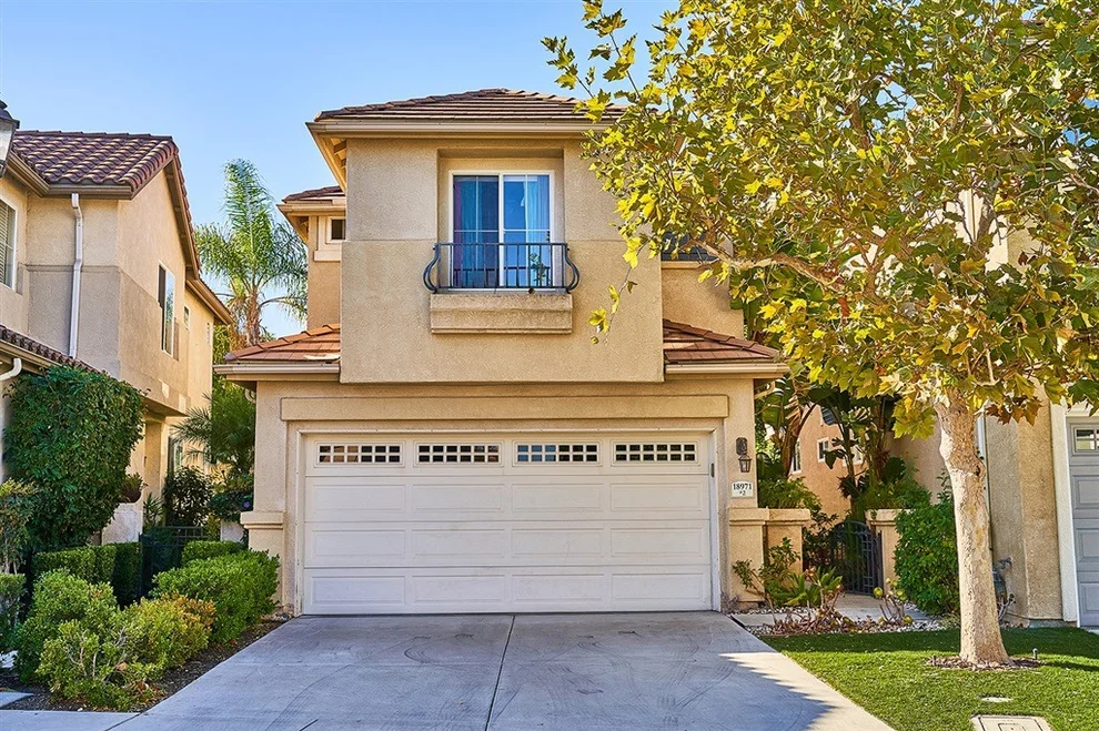 Unit for sale at 18971 Caminito Cantilena, San Diego, CA 92128