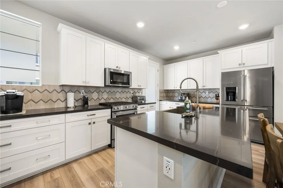 Unit for sale at 1460 W Sunrise Lane, San Pedro, CA 90732