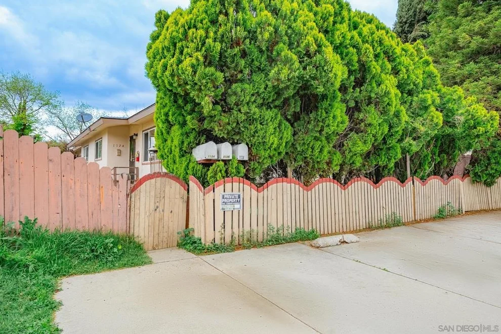 Unit for sale at 1124 1128 E 2nd Ave, Escondido, CA 92025