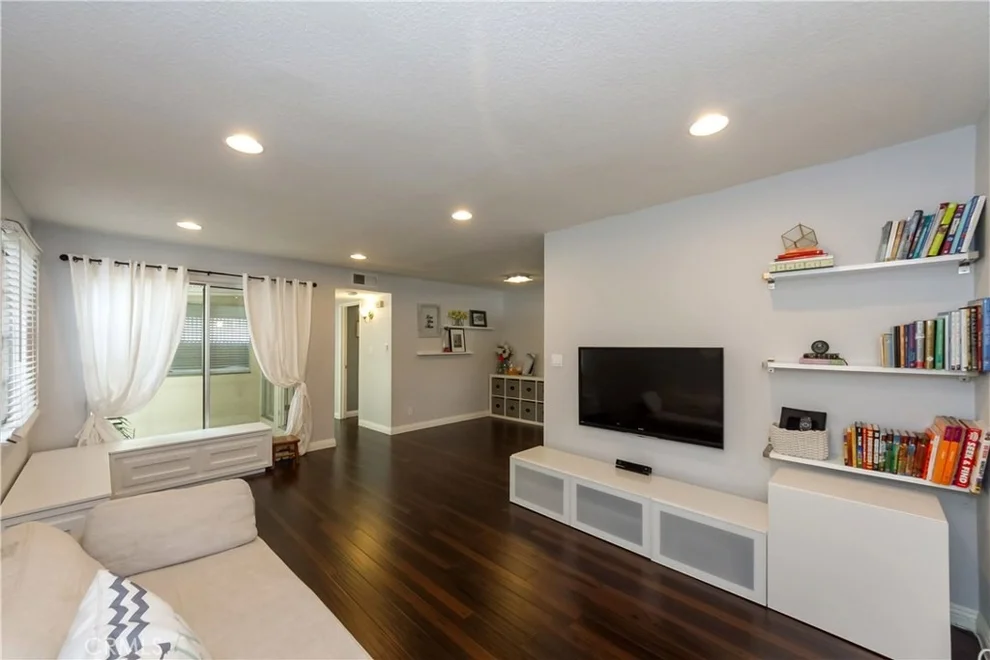 Unit for sale at 161 Lexington Lane, Costa Mesa, CA 92626