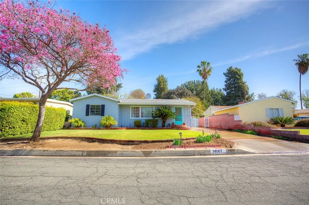 Unit for sale at 14007 Russell Street, Whittier, CA 90605