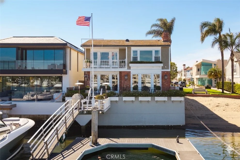 Unit for sale at 600 Via Lido Nord, Newport Beach, CA 92663
