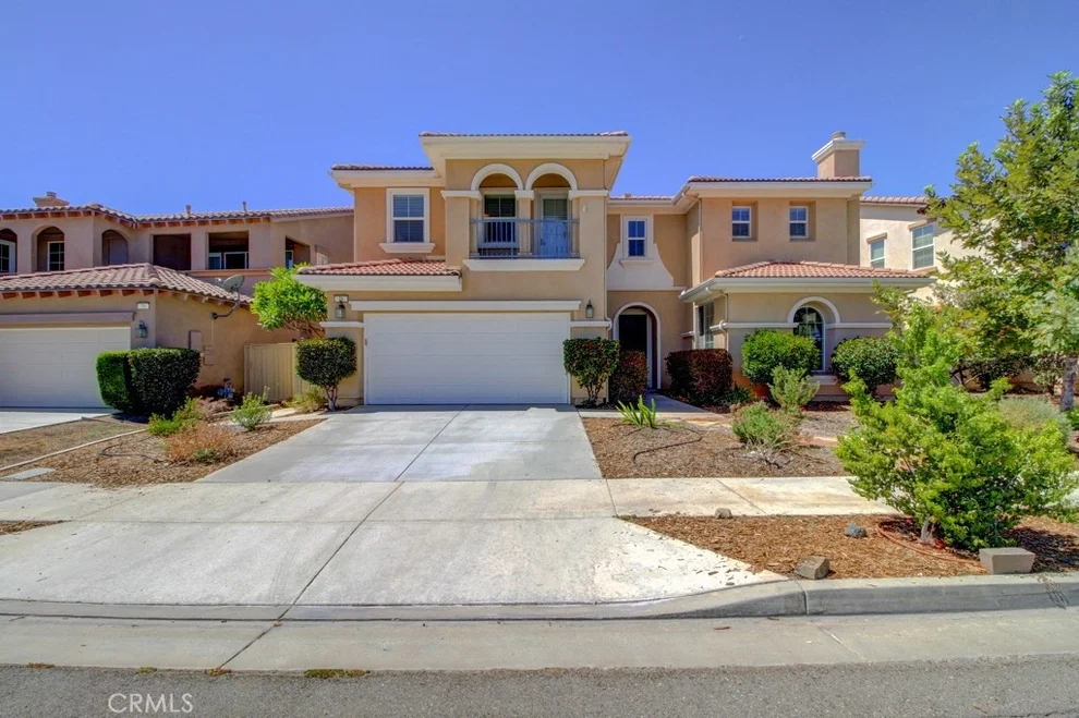 Unit for sale at 76 Via De La Valle, Lake Elsinore, CA 92532