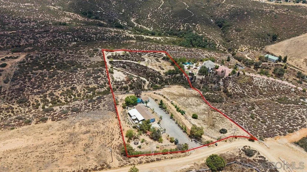 Unit for sale at 38748 Via Cantata, Temecula, CA 92592