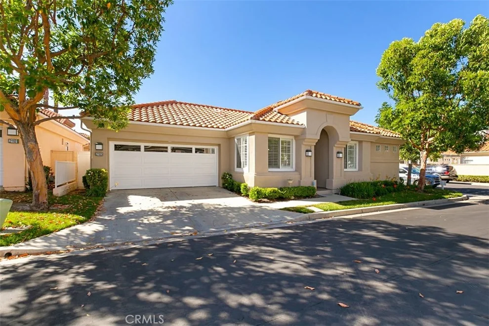 Unit for sale at 21185 San Miguel, Mission Viejo, CA 92692