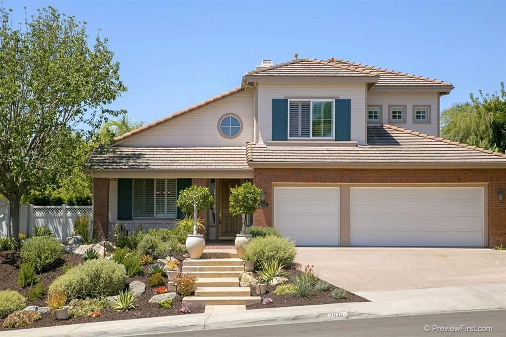 Unit for sale at 7918 Via Ensenada, Carlsbad, CA 92009