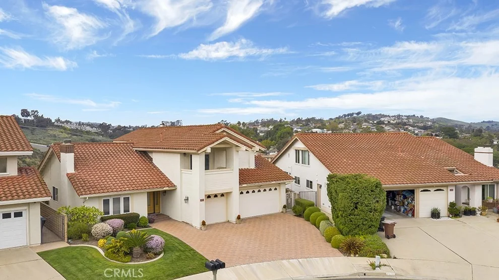 Unit for sale at 33591 Via Lagos, Dana Point, CA 92629