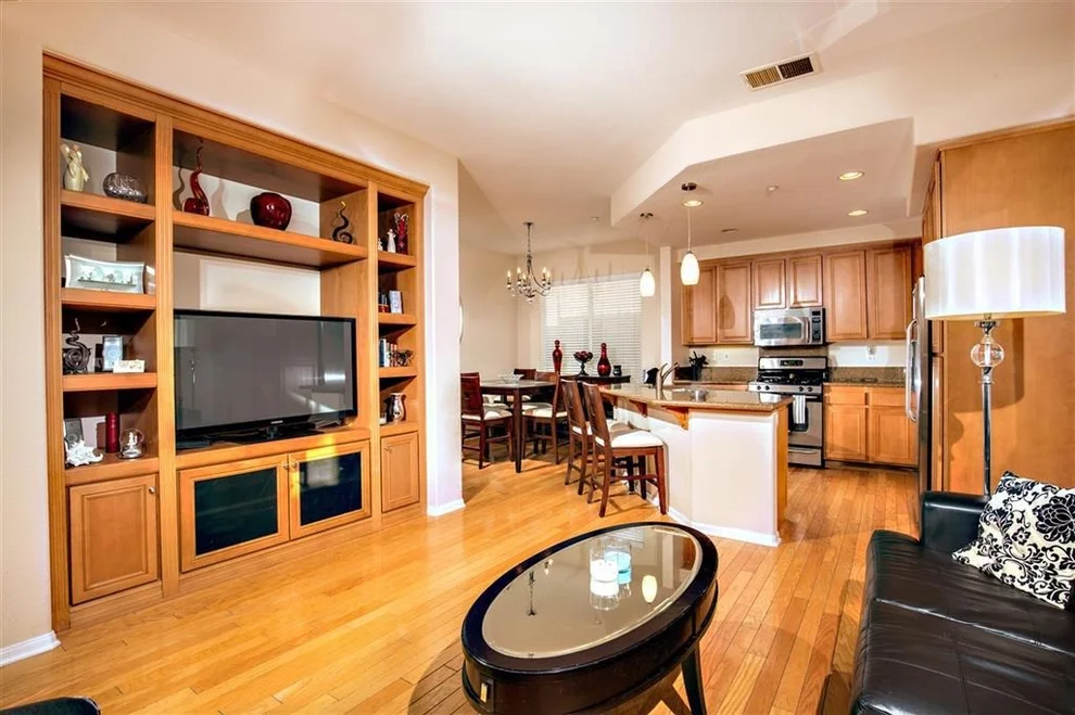 Unit for sale at 647 Hatfield Dr, San Marcos, CA 92078