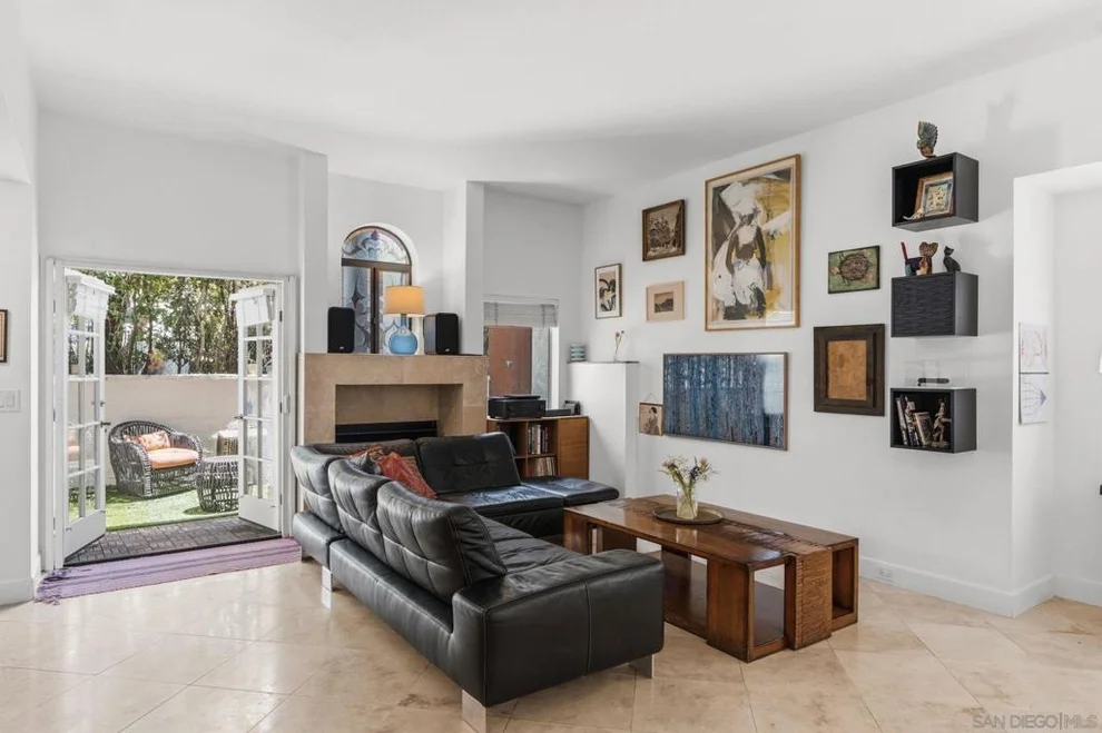 Unit for sale at 3568 Front St, San Diego, CA 92103