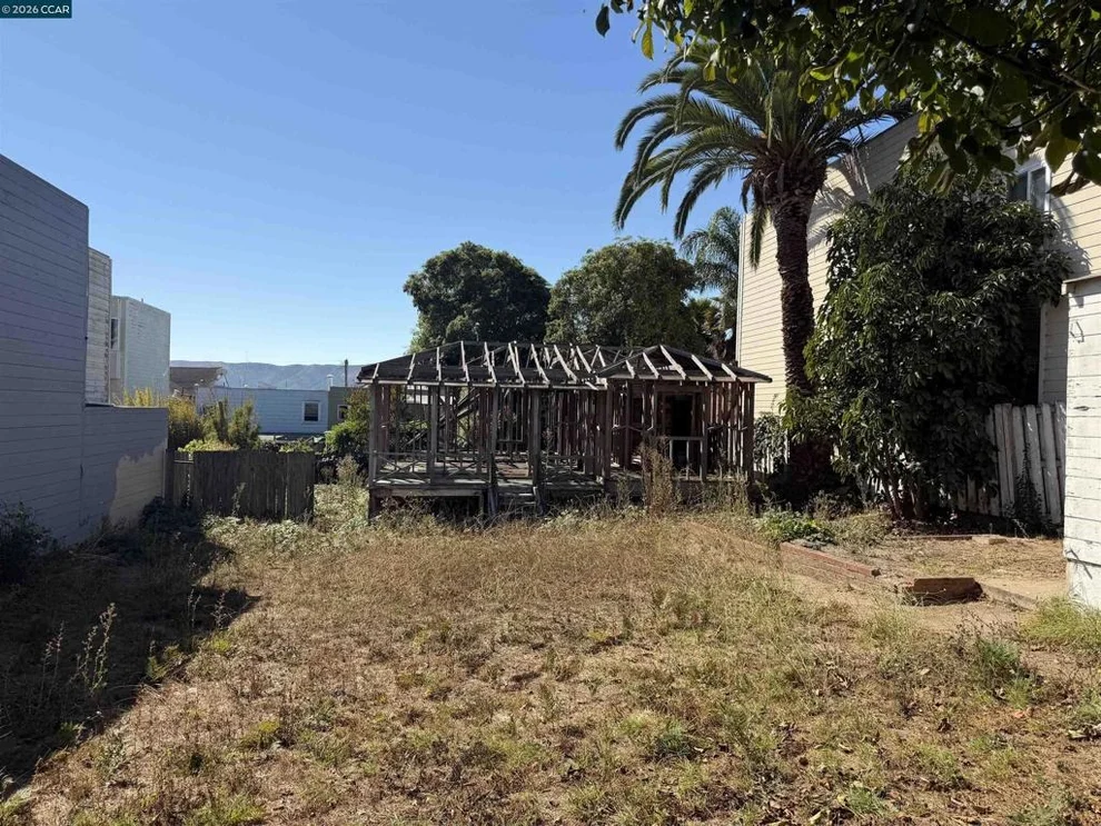 Unit for sale at 469 Harkness Avenue, San Francisco, CA 94134-2150