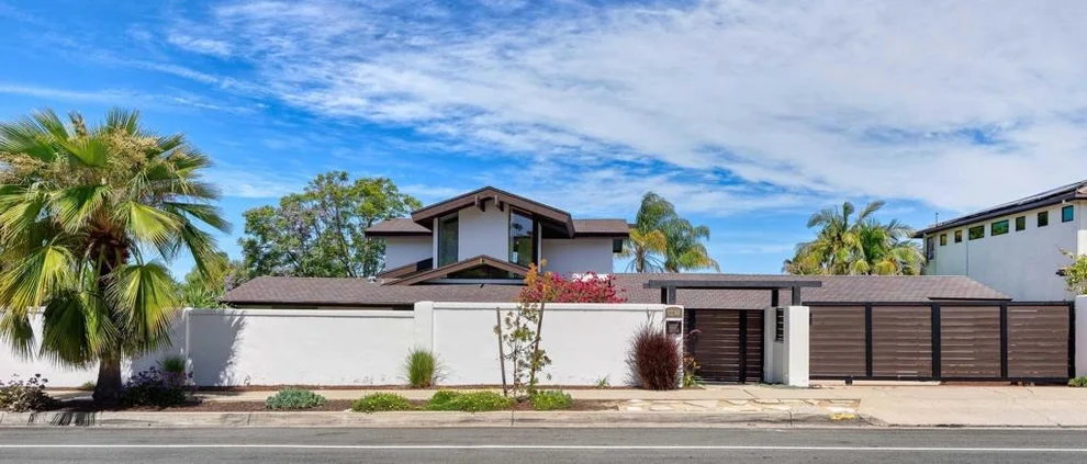 Unit for sale at 1230 Nautilus, La Jolla, CA 92037