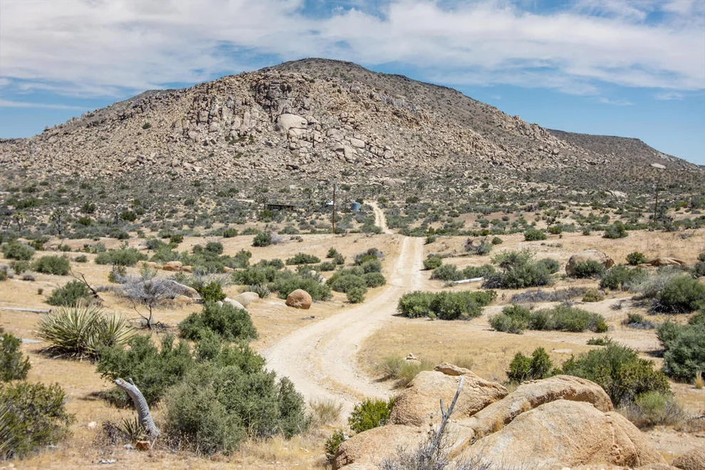 Unit for sale at 53102 Geronimo Trail, Pioneertown, CA 92268