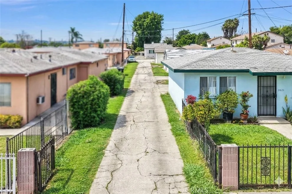 Unit for sale at 2621 Muscatel ave, Rosemead, CA 91770