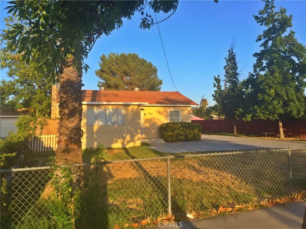 Unit for sale at 820 S Buena Vista Street, Hemet, CA 92543