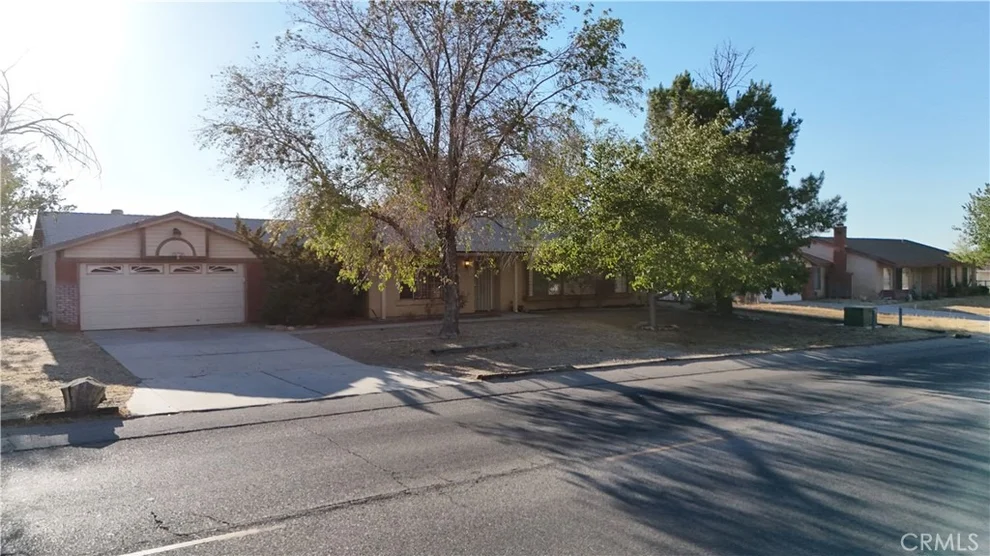 Unit for sale at 37045 96th E, Littlerock, CA 93543