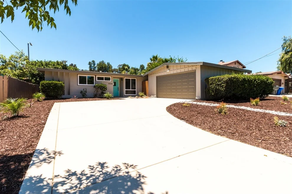 Unit for sale at 14158 Powers Rd, Poway, CA 92064