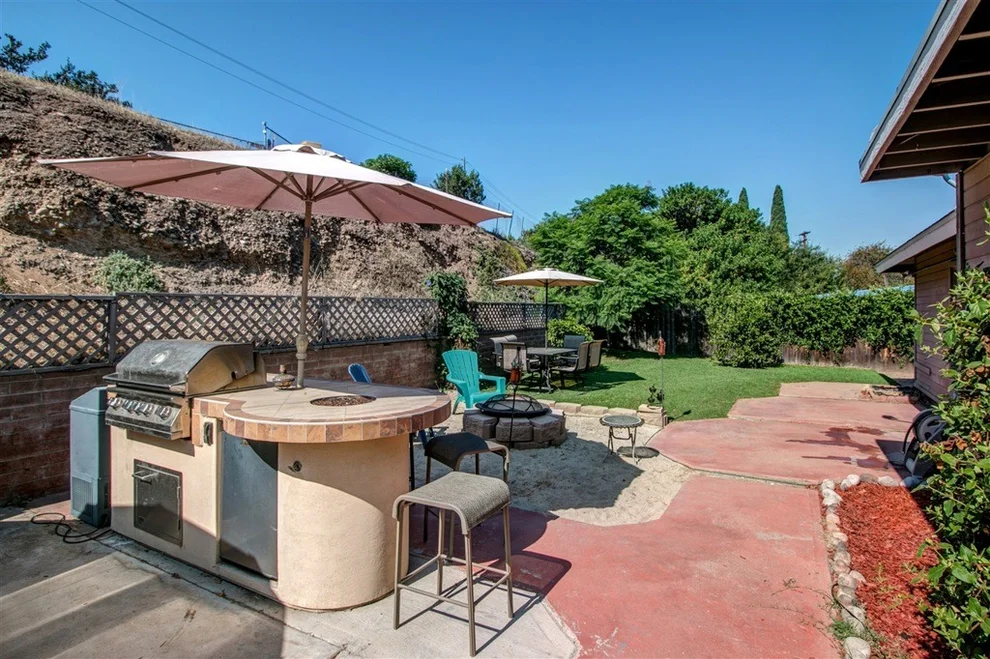 Unit for sale at 6123 Streamview Dr, San Diego, CA 92115