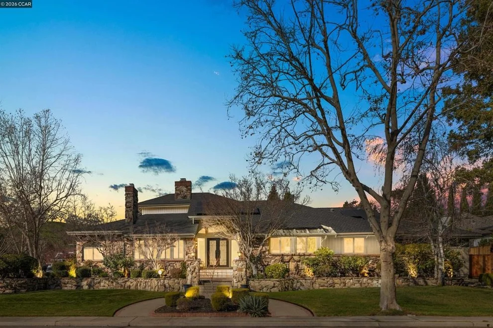 Unit for sale at 551 Blackhawk Club Dr, Danville, CA 94506
