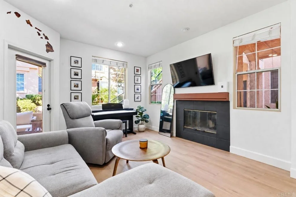 Unit for sale at 18764 Caminito Cantilena, San Diego, CA 92128