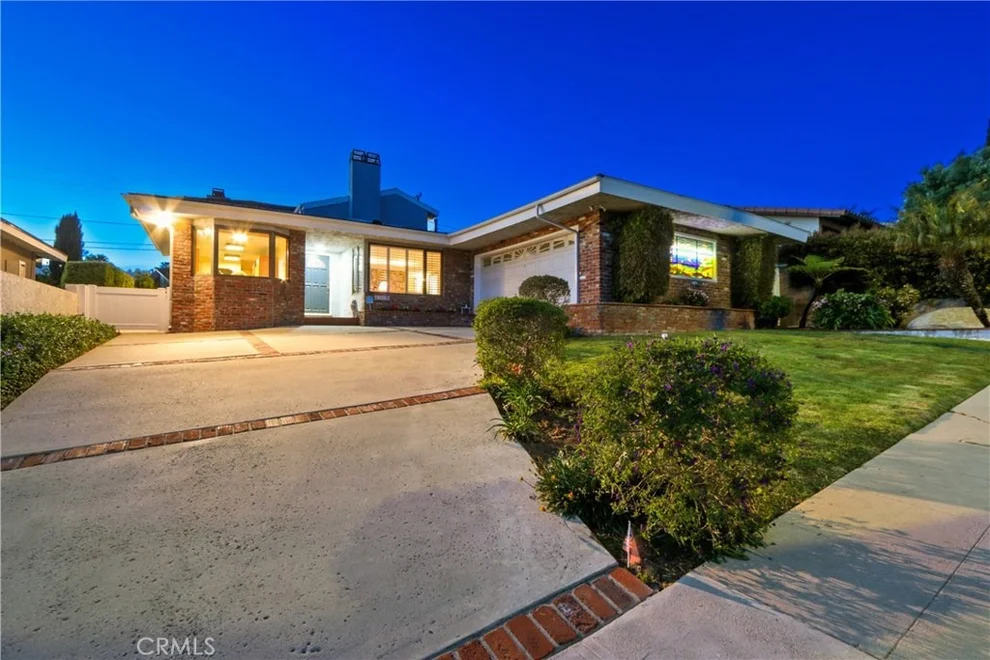Unit for sale at 2833 Graysby Avenue, San Pedro, CA 90732