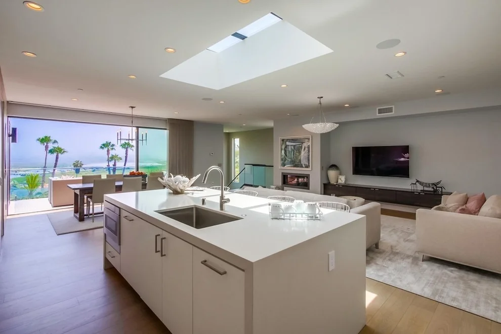 Unit for sale at 2495 Newcastle, Cardiff By The Sea, CA 92007