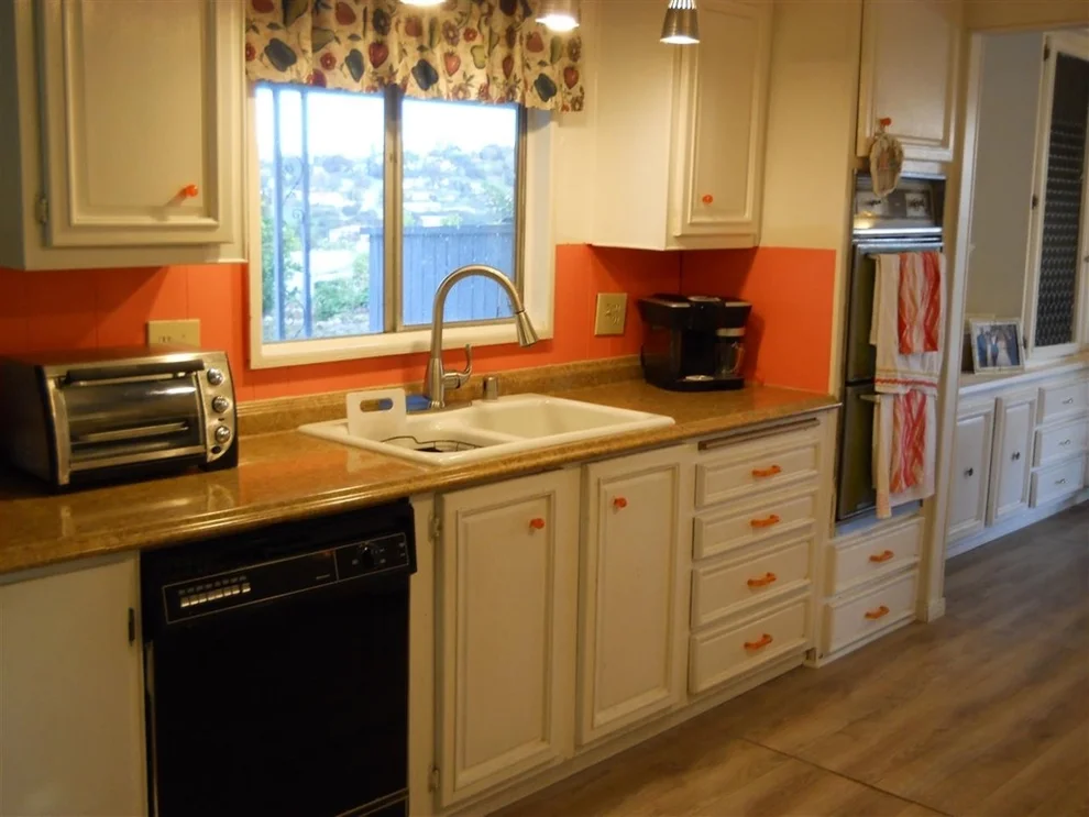 Unit for sale at 2003 Bayview Hts Dr, San Diego, CA 92105