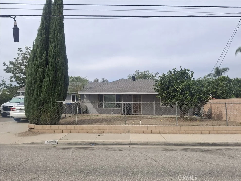 Unit for sale at 12790 Yorba, Chino, CA 91710