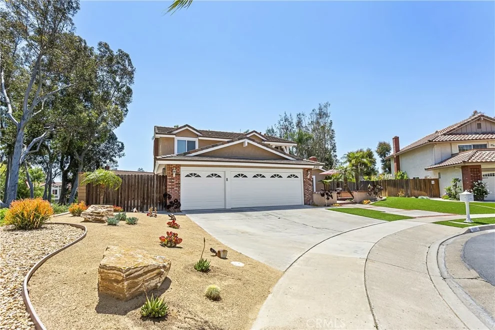 Unit for sale at 21311 Calle Horizonte, Lake Forest, CA 92630