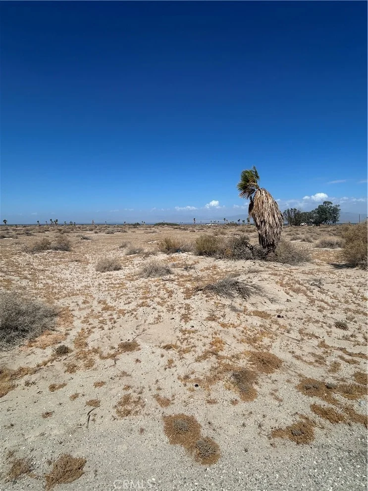 Unit for sale at 1376 Beacon Avenue, Thermal, CA 92274