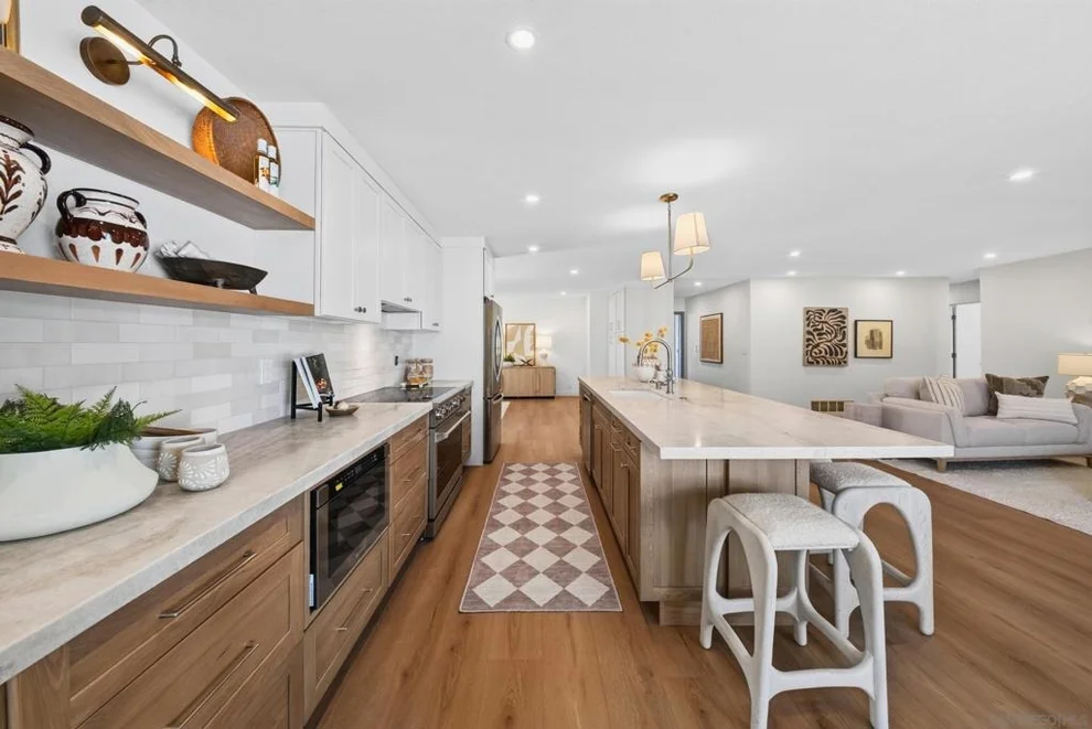 Unit for sale at 12782 Jardin Rd, San Diego, CA 92128